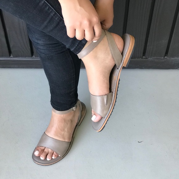 Full Grain Leather Comfortable Slingback Sandals - Picture 3 of 6